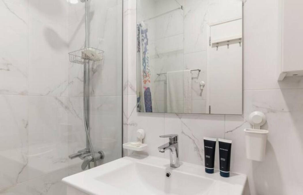 Beautiful 1 Bedroom Apartment Near Benfica Лиссабон Экстерьер фото